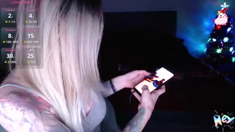 Anadirectgirl online show from 7, 12, 2024