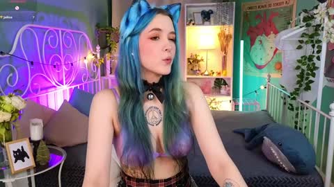 Violett online show from 4, 12, 2024