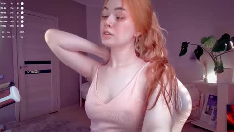 Snapshot of anna_bronson chatting on 14, 10, 2025 Anna online show from 14, 10, 2025