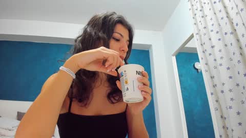 Snapshot of anna_lewis chatting on 3, 2, 2025 Anna online show from 3, 2, 2025