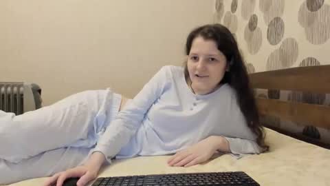 annaahcharm online show from 5, 6, 2026