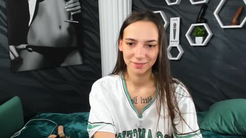 annabishop online show from 28, 1, 2025