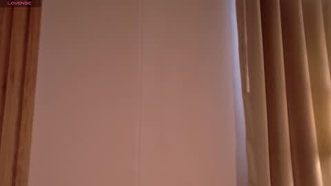 Snapshot of annacastillo_ chatting on 11, 1, 2026 ANNA online show from 11, 1, 2026