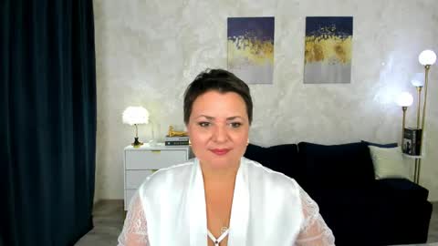annacorlane online show from 9, 6, 2026