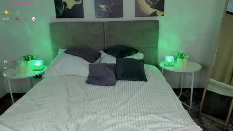 annagrees1 online show from 17, 9, 2025