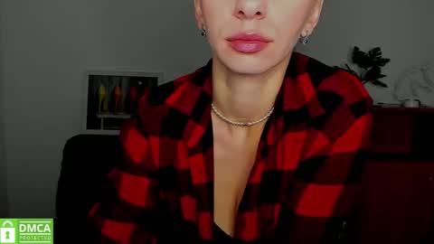 Anna online show from 2, 10, 2025