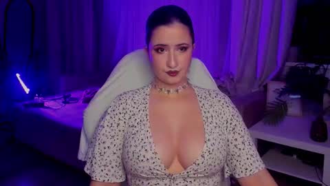 Snapshot of annalluring chatting on 12, 10, 2025 annalluring online show from 12, 10, 2025