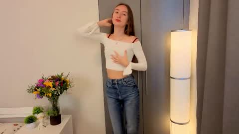 Holly Molly Im Polly online show from 11, 9, 2025