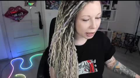 Anna online show from 15, 4, 2026