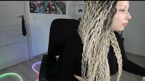 Snapshot of annanebula chatting on 26, 4, 2026 Anna online show from 26, 4, 2026