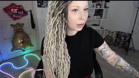 Snapshot of annanebula chatting on 14, 5, 2026 Anna online show from 14, 5, 2026