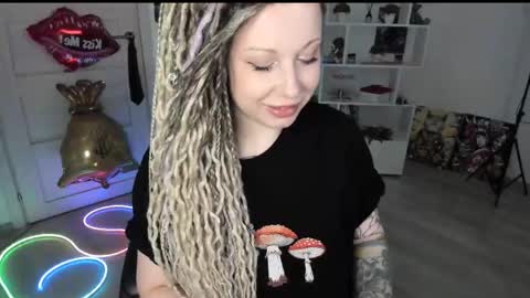 Snapshot of annanebula chatting on 14, 5, 2026 Anna online show from 14, 5, 2026