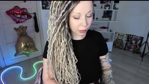 Snapshot of annanebula chatting on 20, 5, 2026 Anna online show from 20, 5, 2026