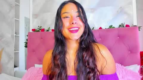 Snapshot of annaqueen_ chatting on 8, 11, 2025 Anna online show from 8, 11, 2025