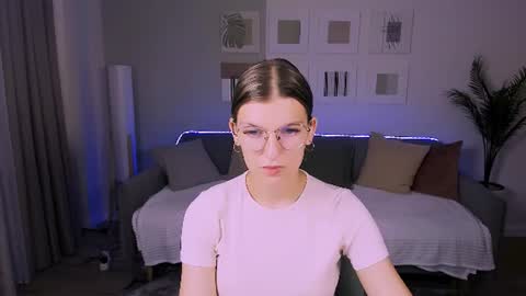 Im Anna online show from 30, 6, 2026