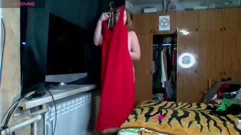 AnnaXLovers online show from 16, 12, 2024