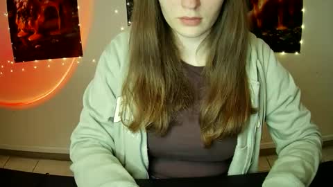 Bella online show from 20, 9, 2025