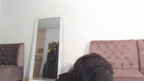 Annie  online show from 20, 1, 2025