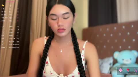 Snapshot of annedee_ chatting on 26, 2, 2025 Kim online show from 26, 2, 2025