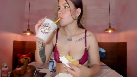 Snapshot of annedixie chatting on 20, 2, 2025 Anne online show from 20, 2, 2025