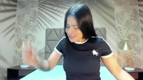 Anne online show from 30, 6, 2026