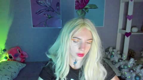 Snapshot of annetenet chatting on 18, 12, 2024 Annet online show from 18, 12, 2024