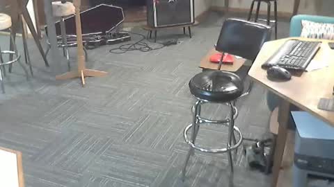 Annette online show from 17, 4, 2026