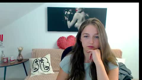 annewilsonn online show from 12, 6, 2026