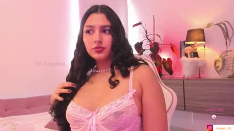 Angel online show from 25, 2, 2026