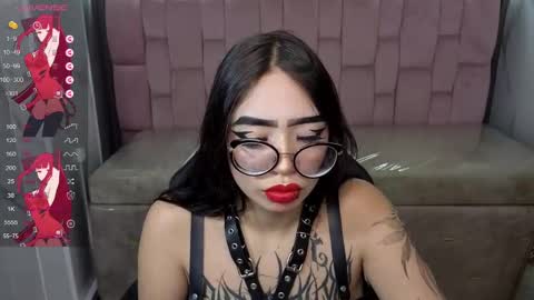 Anni acker b online show from 5, 11, 2025