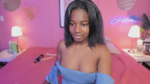 Snapshot of annia_dh chatting on 26, 9, 2025 annia online show from 26, 9, 2025