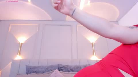 annie_20_ online show from 19, 2, 2026