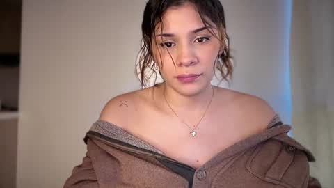 Snapshot of annie_cattie chatting on 17, 6, 2026 Anniecattie online show from 17, 6, 2026