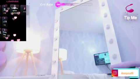 annie_cute18 online show from 16, 12, 2025