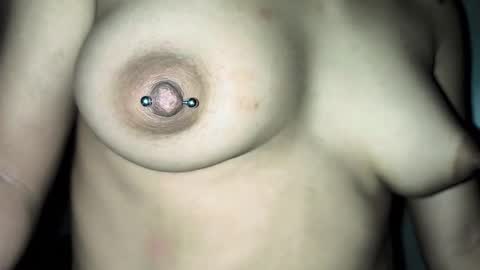 Snapshot of annie_darling_ chatting on 30, 9, 2025 A N G E L online show from 30, 9, 2025