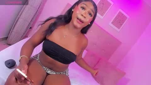 annie_dolce_ online show from 17, 12, 2025