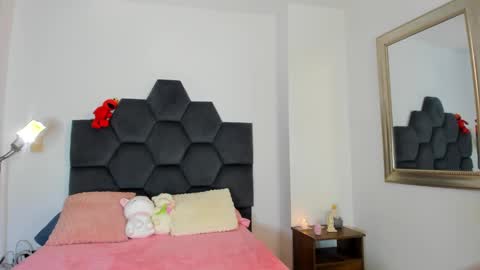 Annie online show from 19, 12, 2024