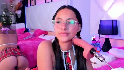 Snapshot of annie_lought chatting on 21, 2, 2025 online show from 21, 2, 2025