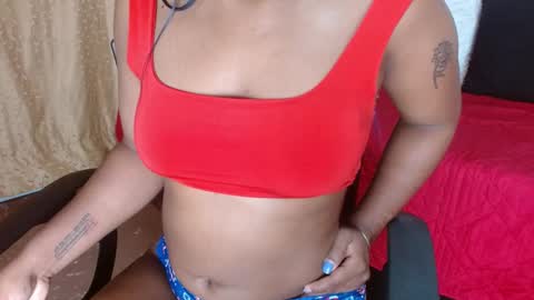 Snapshot of annie_scott_ chatting on 2, 3, 2025 annie_scott_ online show from 2, 3, 2025