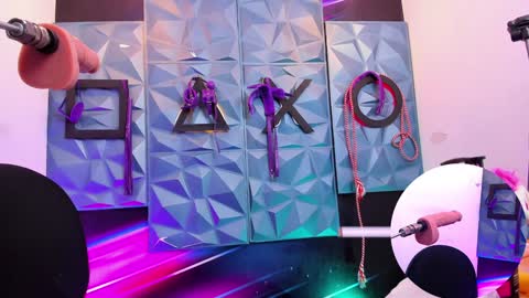 annie online show from 6, 1, 2025