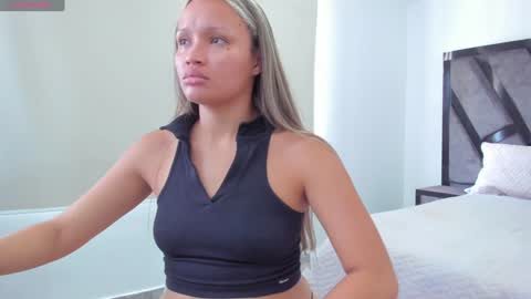 Annie and Stefan online show from 13, 1, 2025