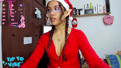 Annie cottan  online show from 11, 12, 2024