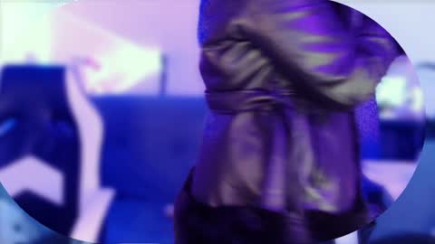 Annie Katzura new acount online show from 31, 12, 2024