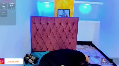 Anniee online show from 13, 11, 2025