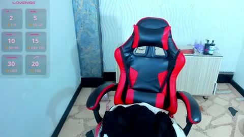 Anniee online show from 24, 7, 2026