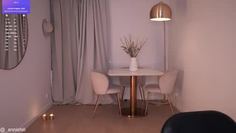 anniehillofficial_ online show from 23, 2, 2025