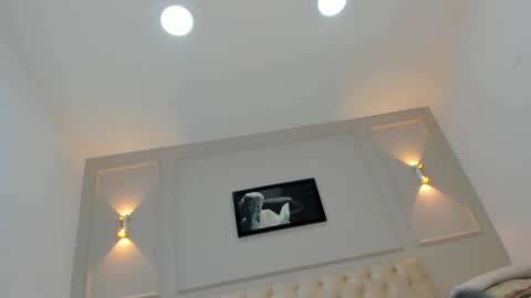 Annie online show from 30, 12, 2024