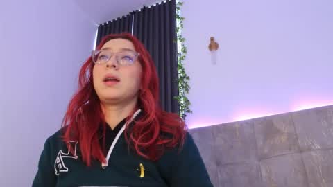 Annie online show from 19, 9, 2025