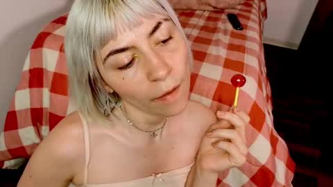 Snapshot of annietinky chatting on 10, 11, 2025 annietinky online show from 10, 11, 2025