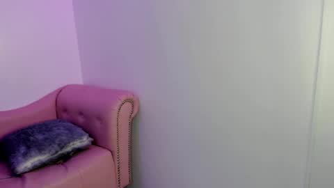 Annie Evans  online show from 27, 1, 2025